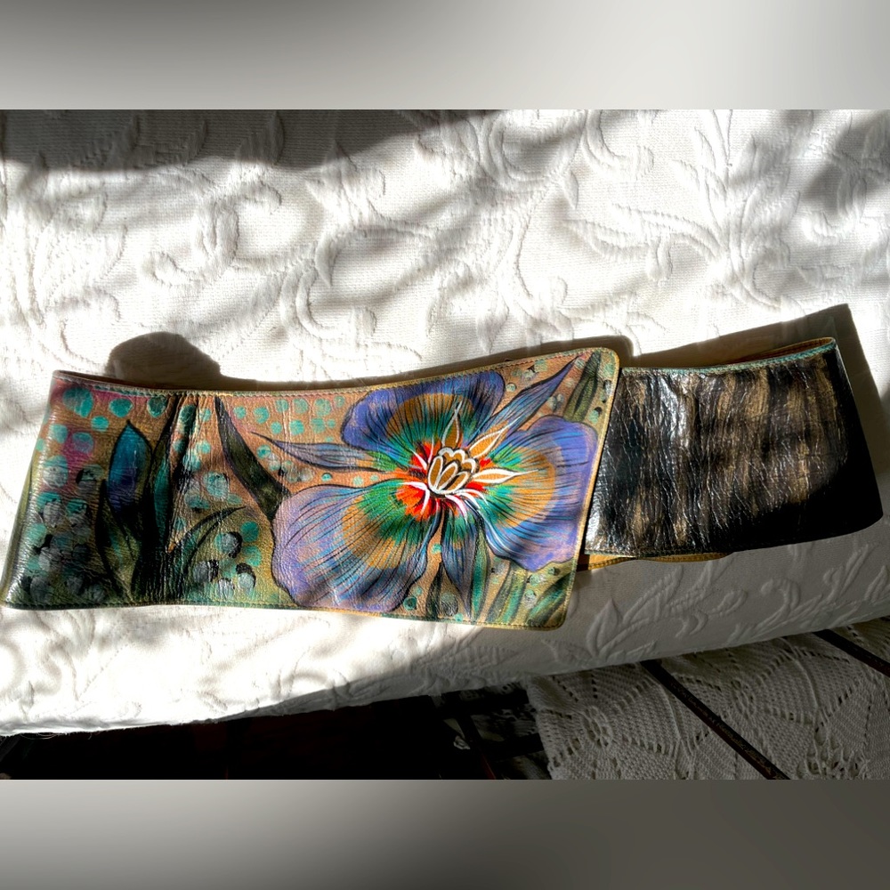 Vintage Jane Yoo Hand Painted Belt
